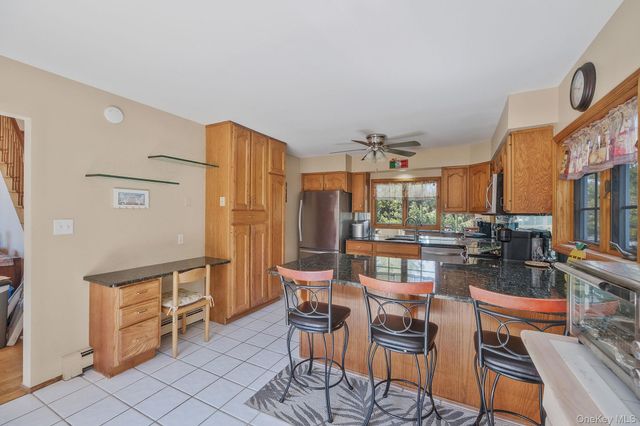 5 Ocean View Avenue, Southampton, NY 11968