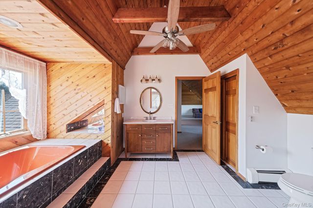 5 Ocean View Avenue, Southampton, NY 11968