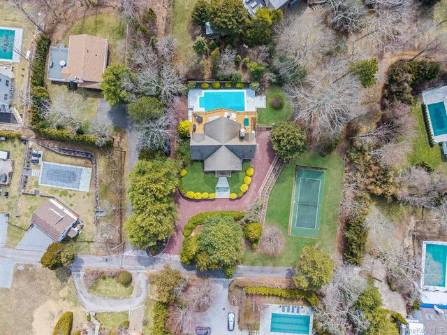 5 Ocean View Avenue, Southampton, NY 11968
