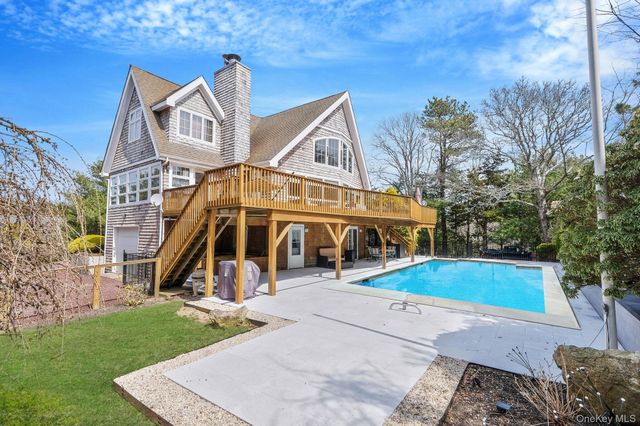 5 Ocean View Avenue, Southampton, NY 11968