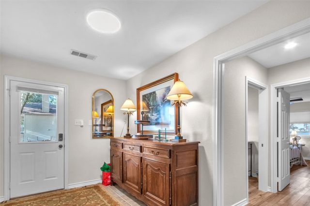 144 Redondo Drive, Gun Barrel City, TX 75156