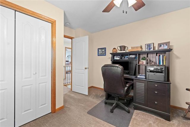 5204 N PENNSYLVANIA Street, Gladstone, MO 64118