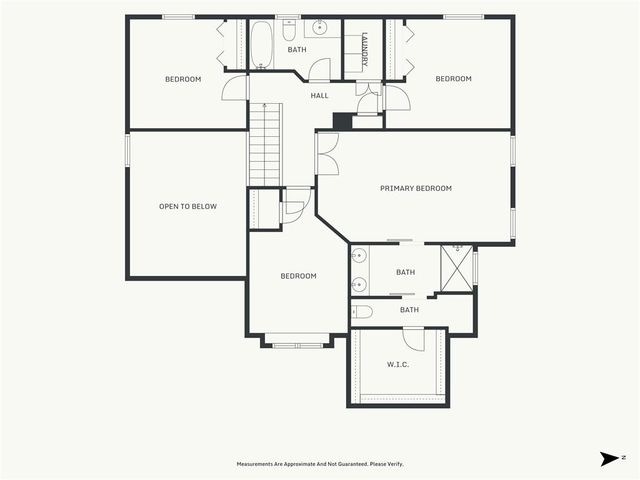 5204 N PENNSYLVANIA Street, Gladstone, MO 64118