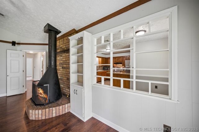 1504 Heather Court, Pryor, OK 74361