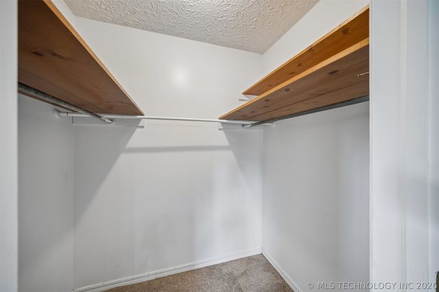 1504 Heather Court, Pryor, OK 74361