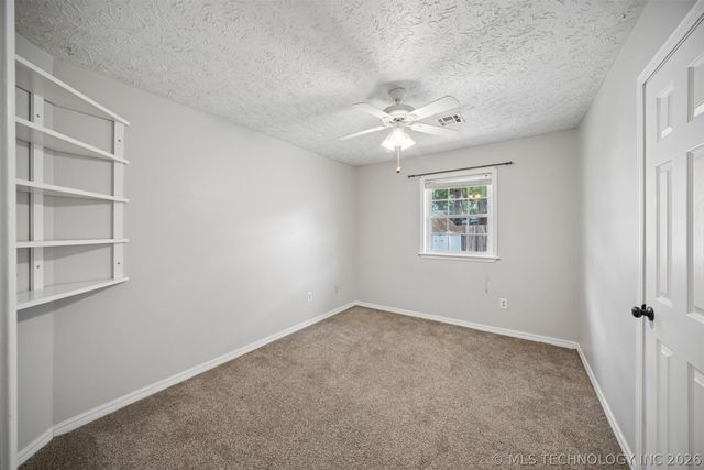 1504 Heather Court, Pryor, OK 74361