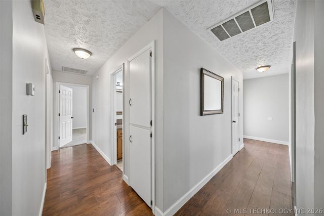 1504 Heather Court, Pryor, OK 74361
