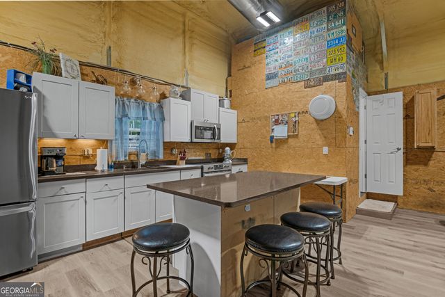 897 Empire Road, Jesup, GA 31545