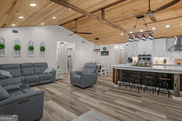 897 Empire Road, Jesup, GA 31545