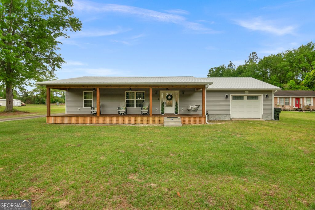 897 Empire Road, Jesup, GA 31545