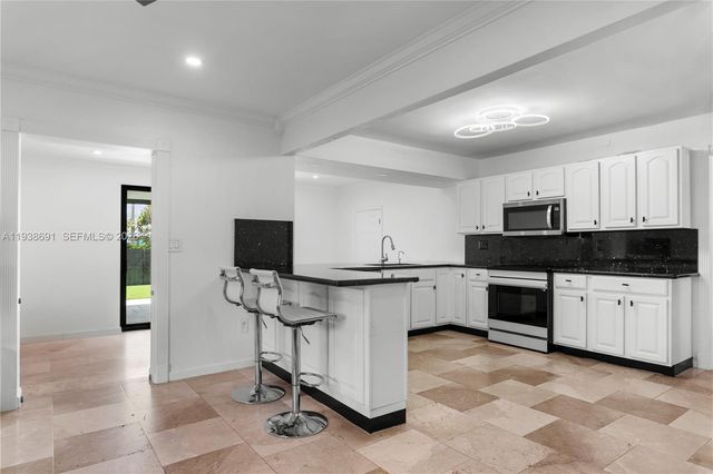 1315 N 47th Ave, Hollywood, FL 33021