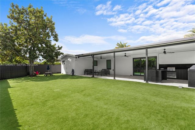 1315 N 47th Ave, Hollywood, FL 33021