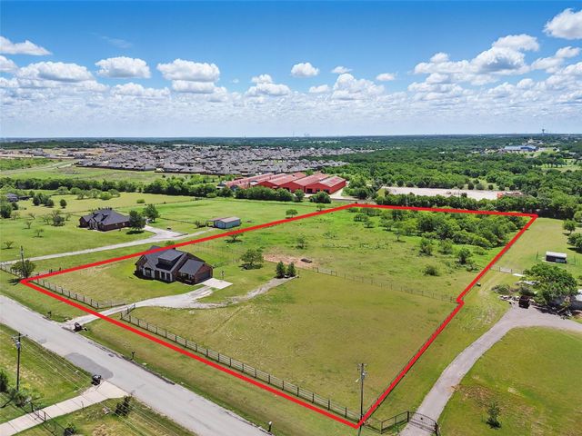 1225 County Road 1021, Burleson, TX 76028