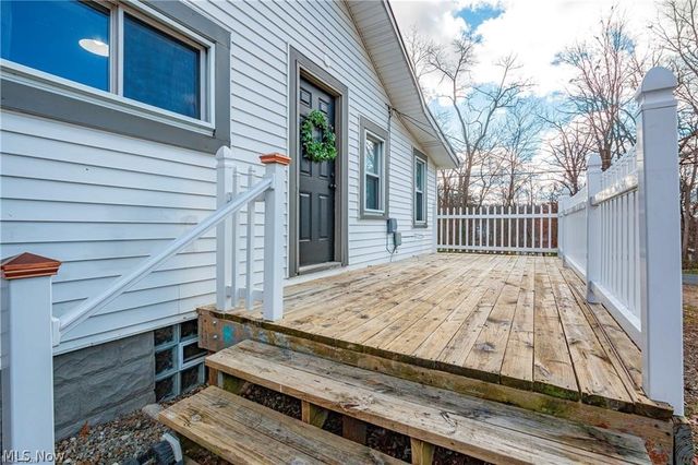 3483 S Bender Avenue, Akron, OH 44319