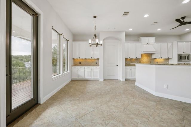 17813 Kingfisher Ridge DR, Lago Vista, TX 78645