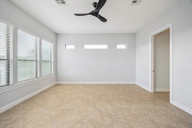 17813 Kingfisher Ridge DR, Lago Vista, TX 78645
