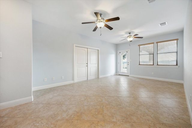 17813 Kingfisher Ridge DR, Lago Vista, TX 78645