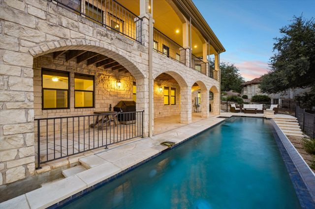 17813 Kingfisher Ridge DR, Lago Vista, TX 78645