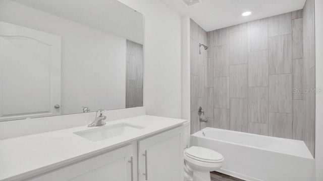 12958 DEL LAGO DRIVE, Astatula, FL 34705