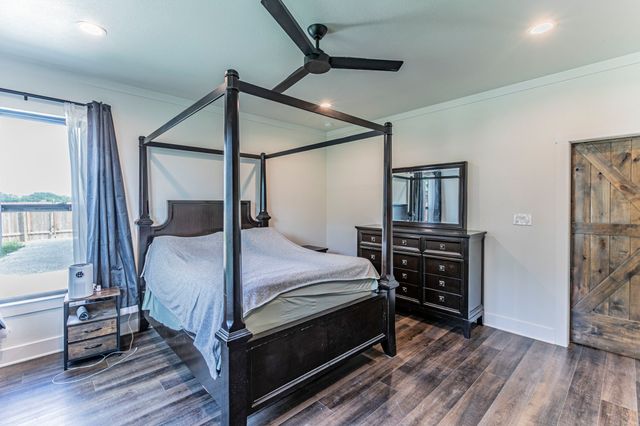 289 E Bell Road, Waco, TX 76705