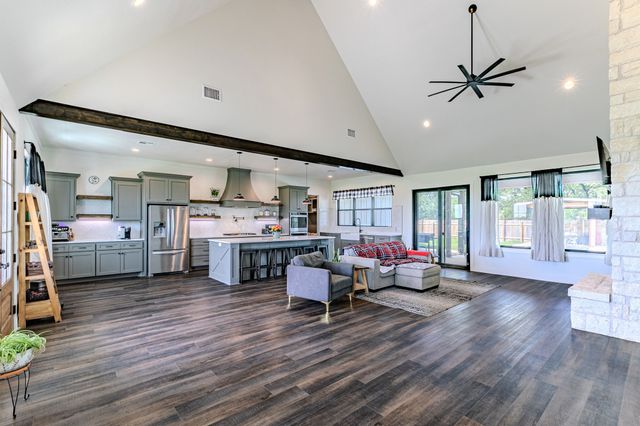 289 E Bell Road, Waco, TX 76705