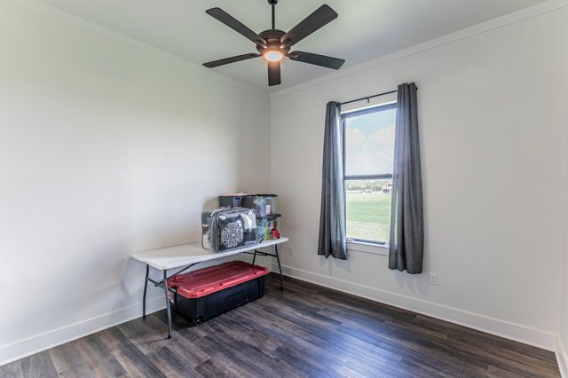289 E Bell Road, Waco, TX 76705