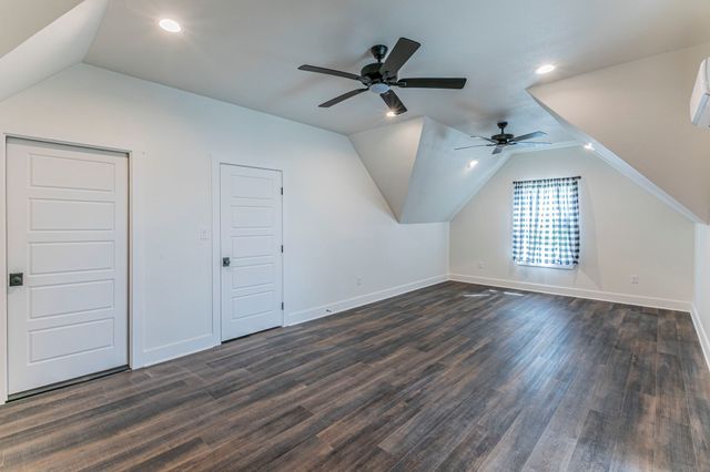 289 E Bell Road, Waco, TX 76705