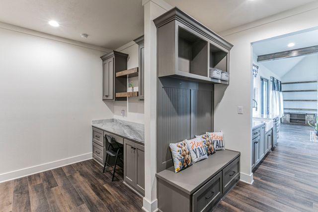 289 E Bell Road, Waco, TX 76705