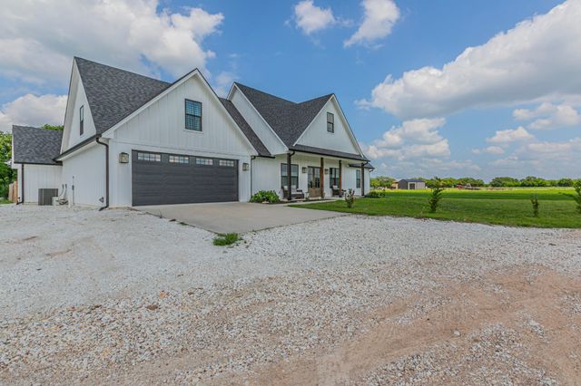 289 E Bell Road, Waco, TX 76705
