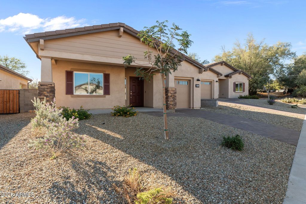 746 N DON FRANK Lane, Wickenburg, AZ 85390 — exterior