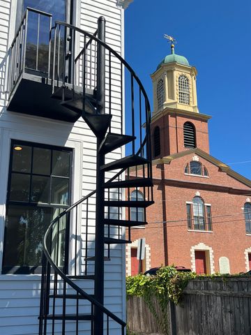 132 Chapel Street, Portsmouth, NH 03801
