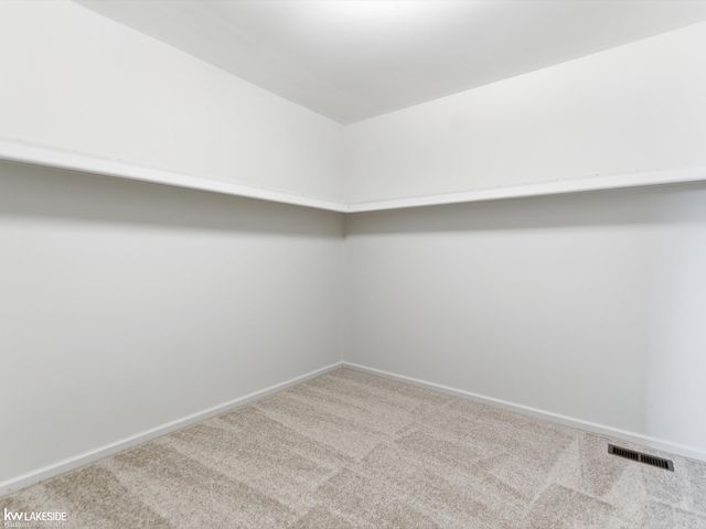 6190 Silverstone Drive, Troy, MI 48085