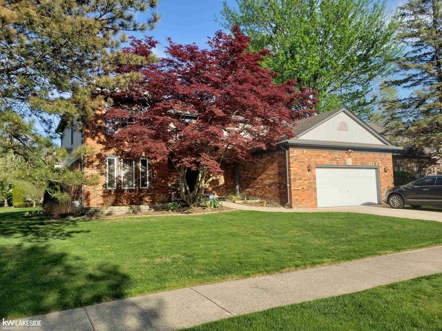 6190 Silverstone Drive, Troy, MI 48085