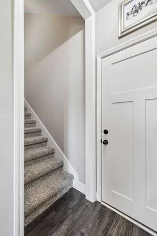 1357 Neil Rd, Chapel Hill, TN 37034