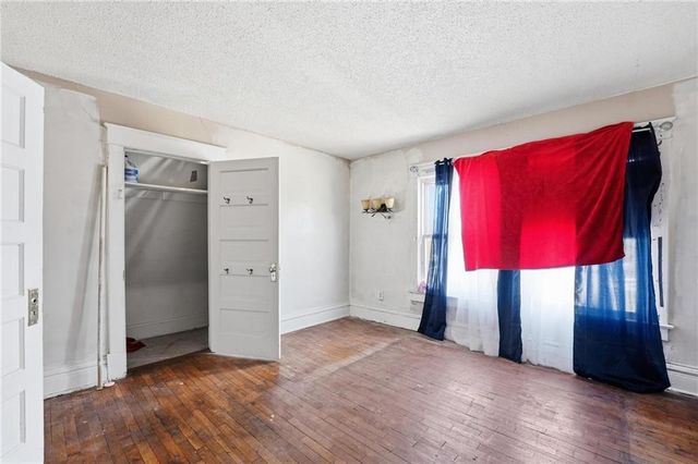 3345 Montgall Avenue, Kansas City, MO 64127