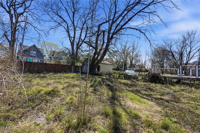 3345 Montgall Avenue, Kansas City, MO 64127