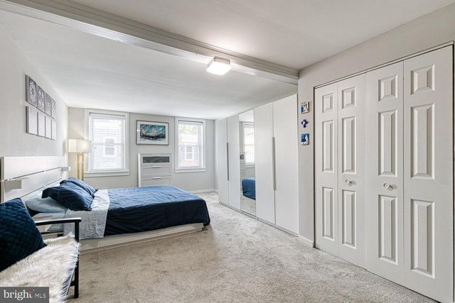 106 S CASTLE ST, Baltimore, MD 21231