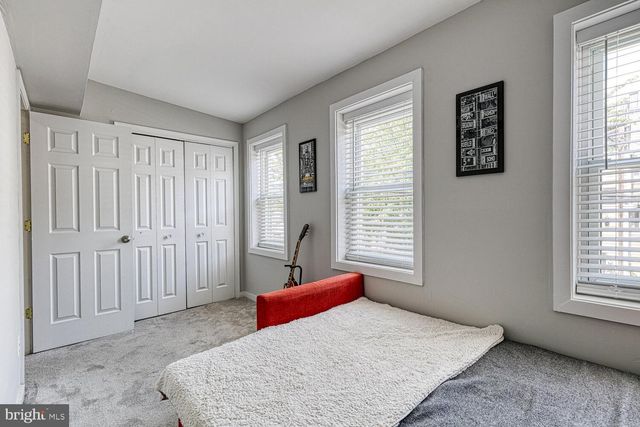 106 S CASTLE ST, Baltimore, MD 21231