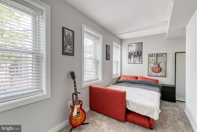 106 S CASTLE ST, Baltimore, MD 21231