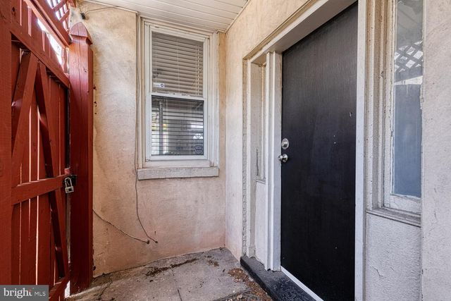 106 S CASTLE ST, Baltimore, MD 21231