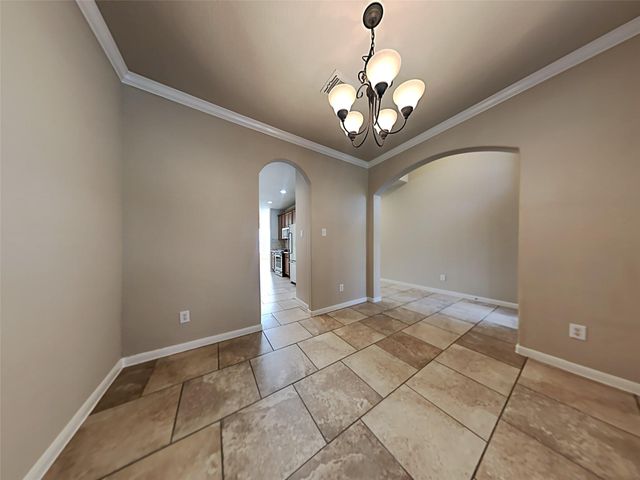 15 Fillgrove Place, The Woodlands, TX 77382