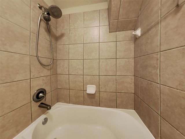 15 Fillgrove Place, The Woodlands, TX 77382