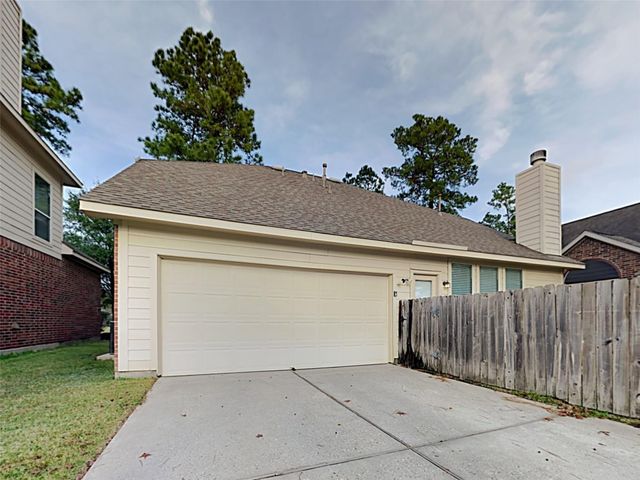 15 Fillgrove Place, The Woodlands, TX 77382