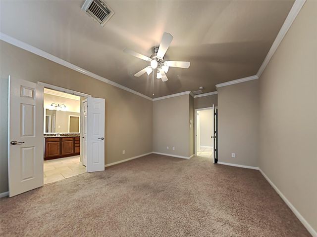 15 Fillgrove Place, The Woodlands, TX 77382
