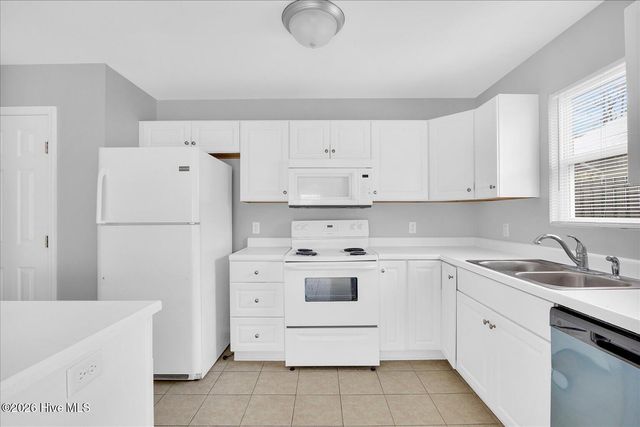 4946 Wrightsville Avenue, Wilmington, NC 28403