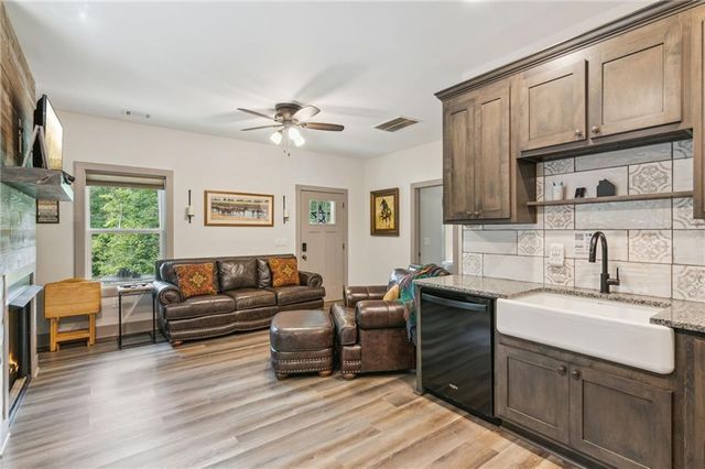 60 Sleepy Frog Lane, Dahlonega, GA 30533
