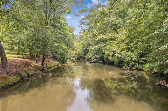 60 Sleepy Frog Lane, Dahlonega, GA 30533