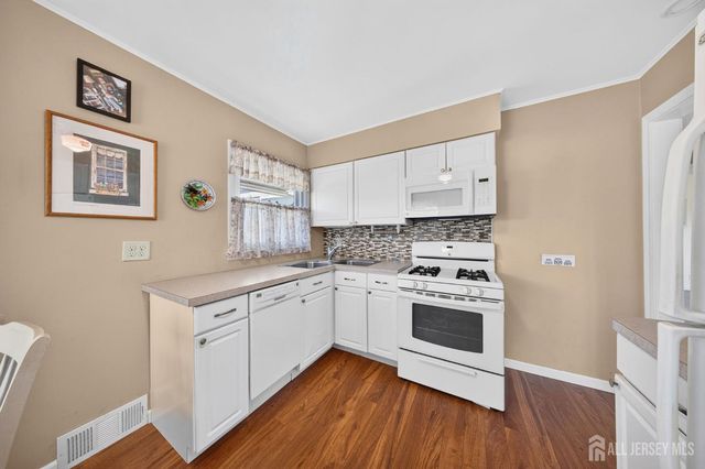 111 Geary Drive, South Plainfield, NJ 07080