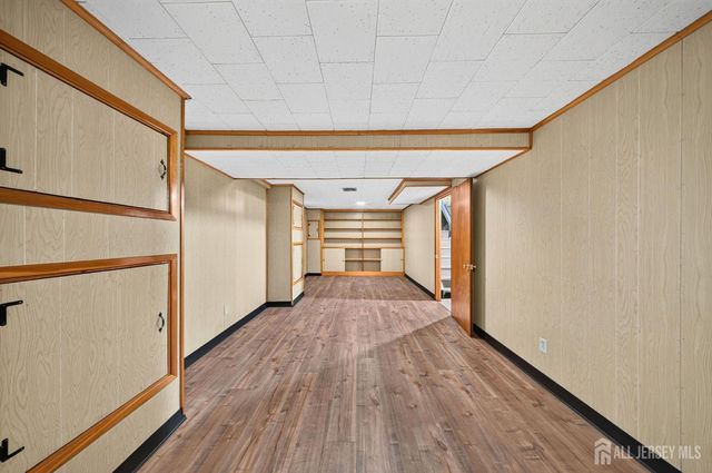 111 Geary Drive, South Plainfield, NJ 07080