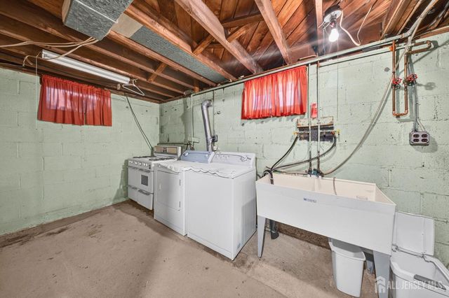 111 Geary Drive, South Plainfield, NJ 07080